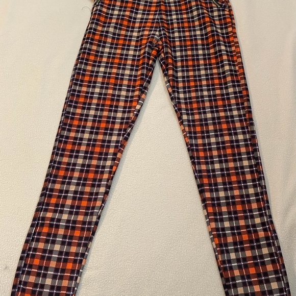 Fall Plaid Legging - Picture 1 of 3